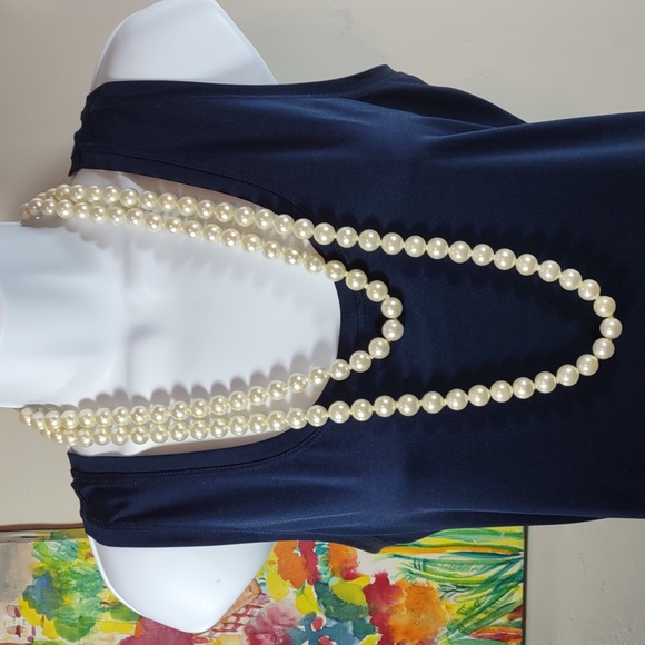 60" Vintage Imitation Pearl Necklace - Picture 6 of 11